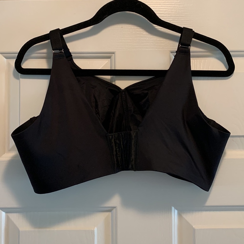 Black Wireless Back Smoothing Bra - image 5